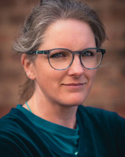 Claudia Massie profile pic.